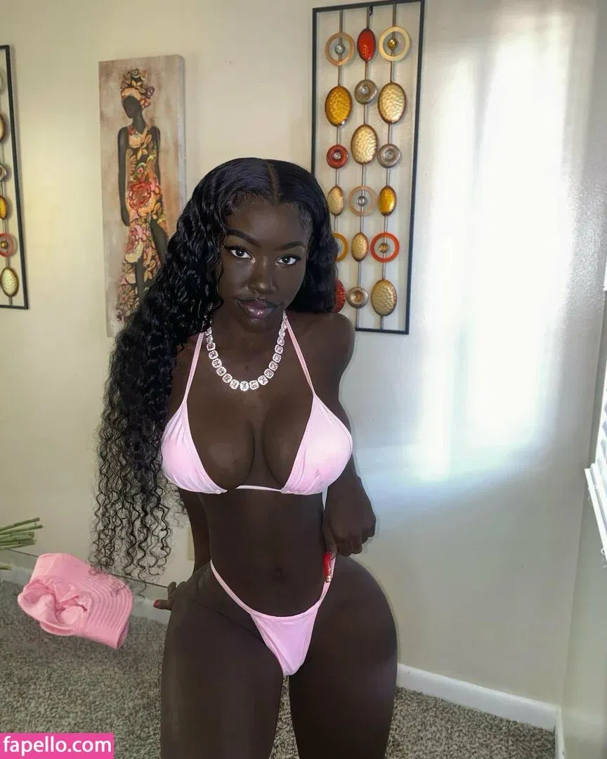Lazelle Doll Onlyfans Photo Gallery 