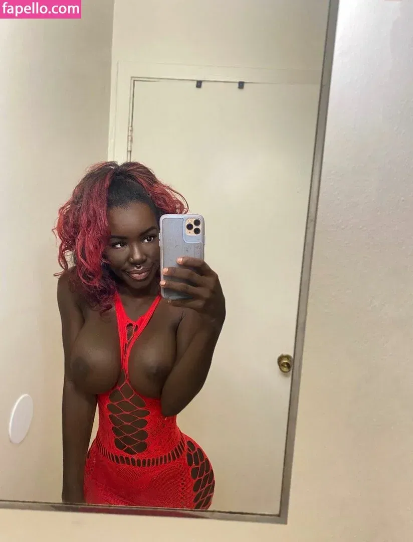 Lazelle Doll Onlyfans Photo Gallery 