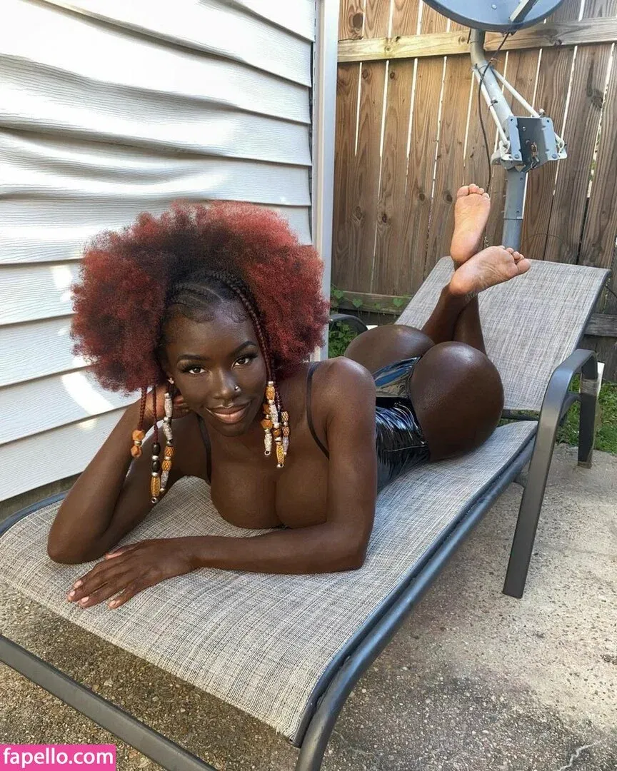 Lazelle Doll Onlyfans Photo Gallery 