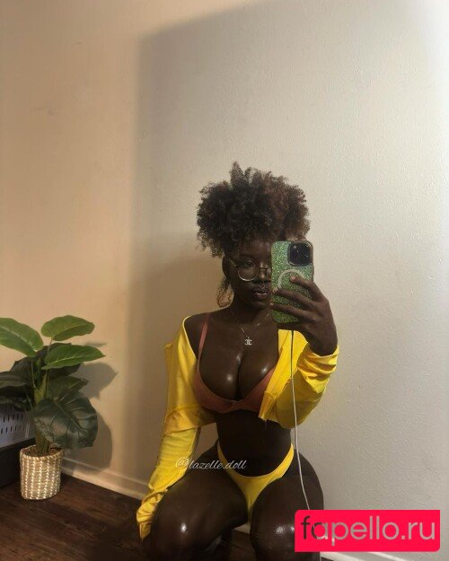 Lazelle Doll Nude Onlyfans Photo 13