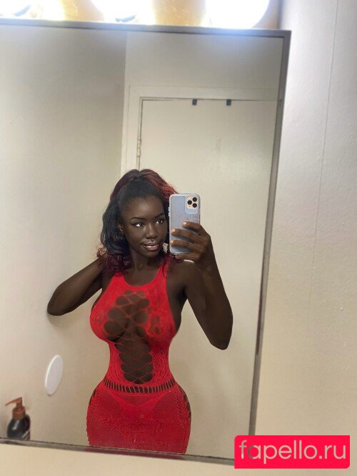 Lazelle Doll Nude Onlyfans Photo 8