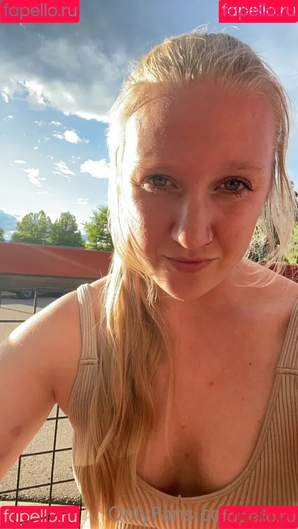 its-kt Onlyfans Photo Gallery 