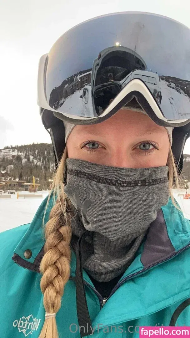 its-kt Onlyfans Photo Gallery 