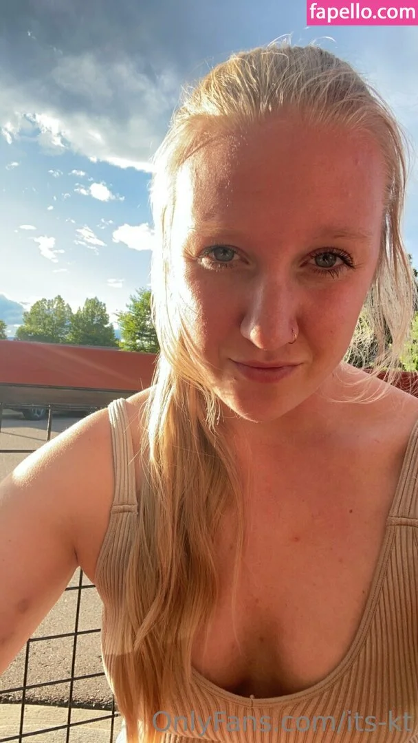 its-kt Onlyfans Photo Gallery 