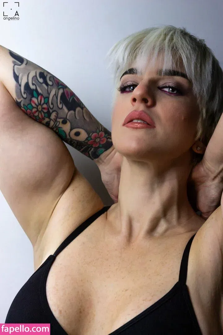 Sary Nekuro Onlyfans Photo Gallery 