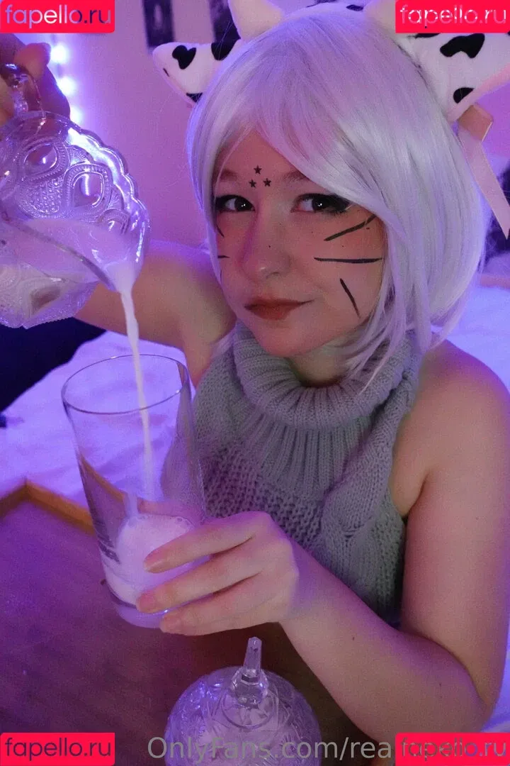 realneko_tv Onlyfans Photo Gallery 
