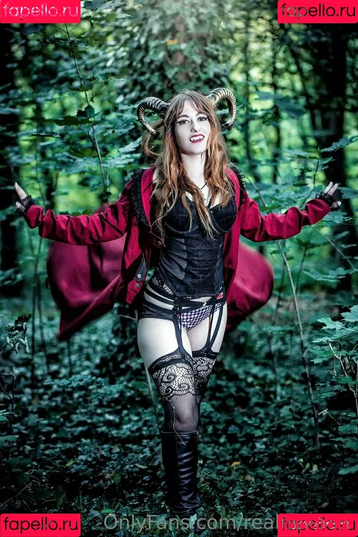 realneko_tv Onlyfans Photo Gallery 