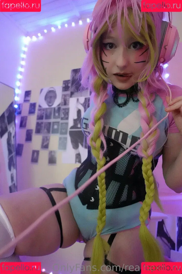 realneko_tv Onlyfans Photo Gallery 