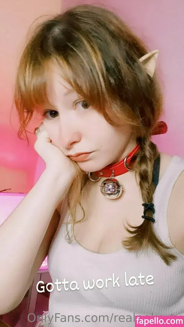 realneko_tv Onlyfans Photo Gallery 