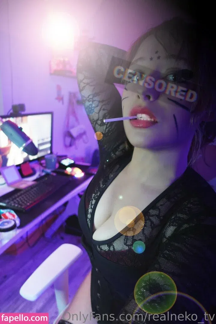 realneko_tv Onlyfans Photo Gallery 