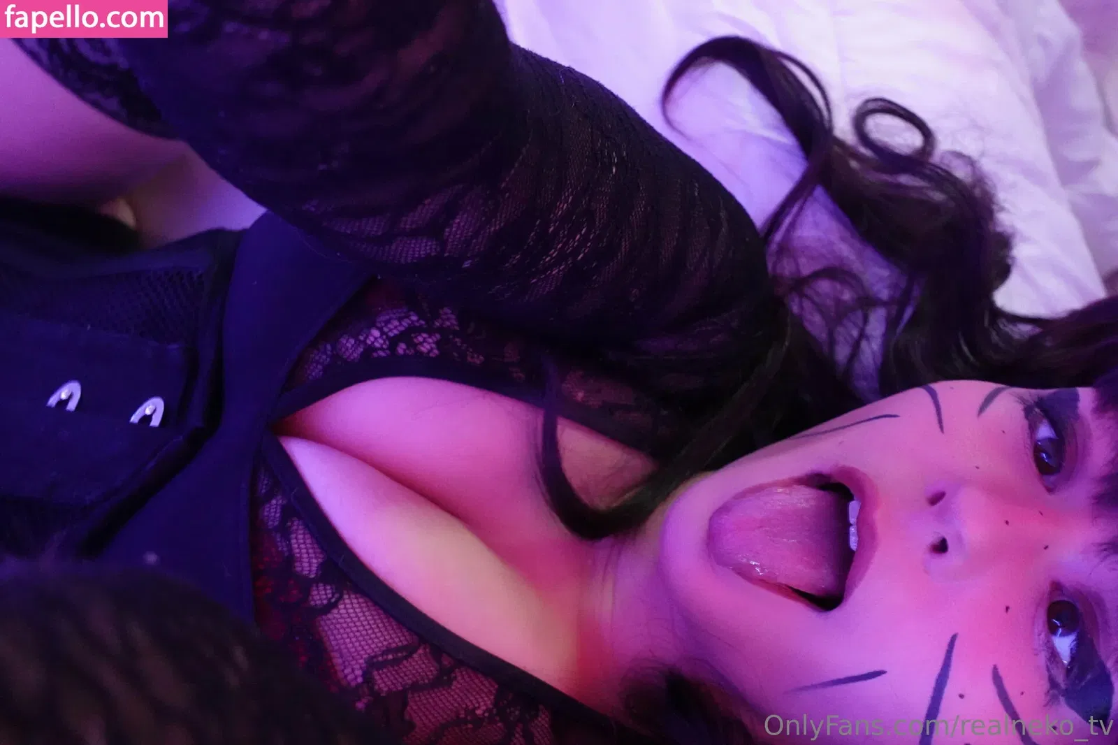 realneko_tv Onlyfans Photo Gallery 