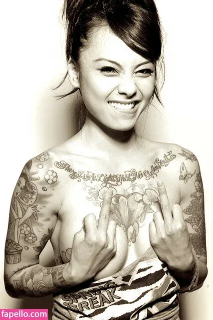 Levy Tran Onlyfans Photo Gallery 