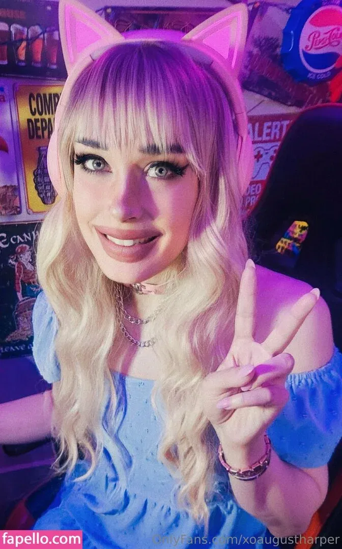 xoaugustharper Onlyfans Photo Gallery 