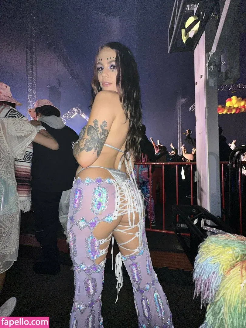 Exxxtra_spicy Onlyfans Photo Gallery 