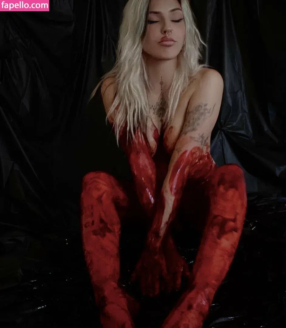 Nurse Fawne Onlyfans Photo Gallery 