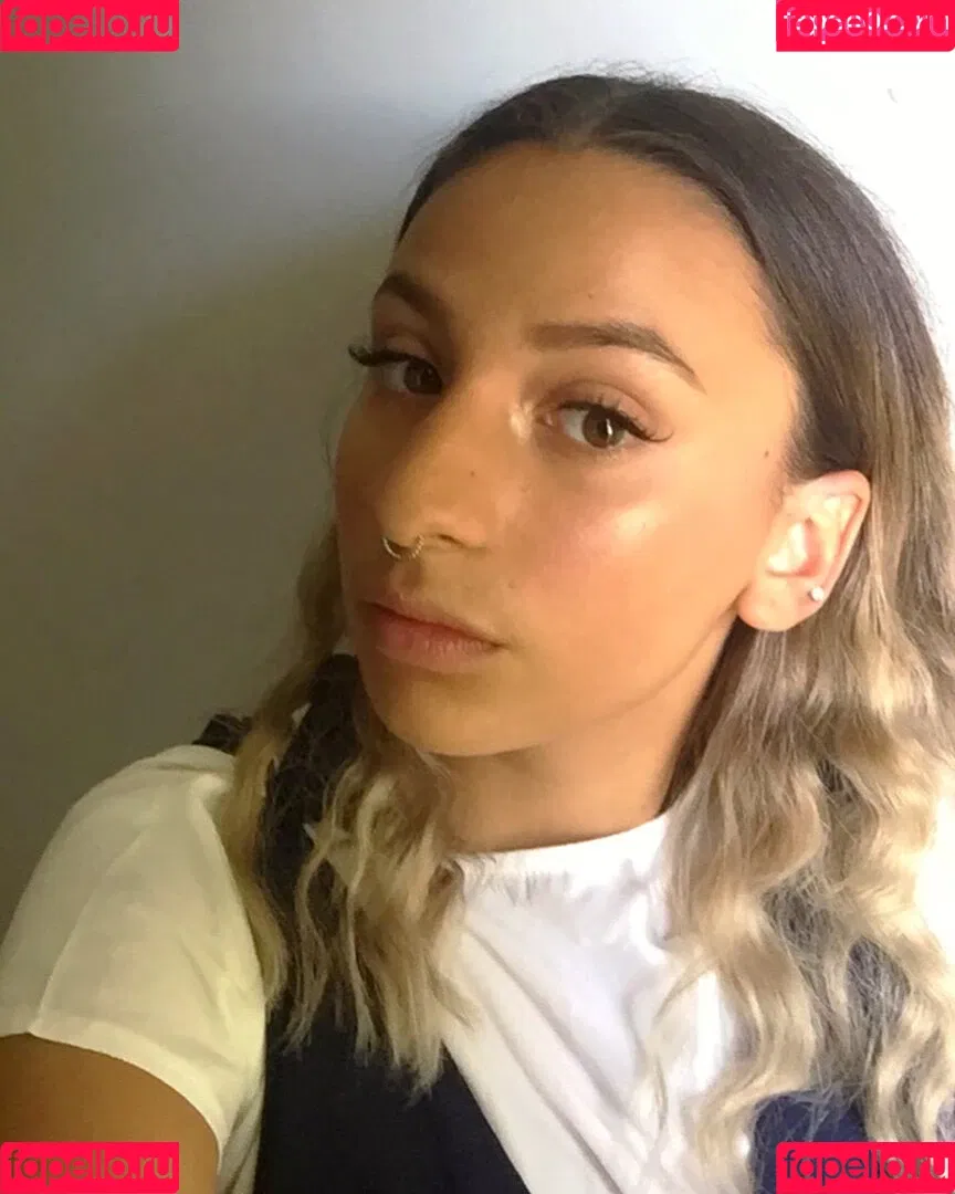 Katie Delaine Onlyfans Photo Gallery 
