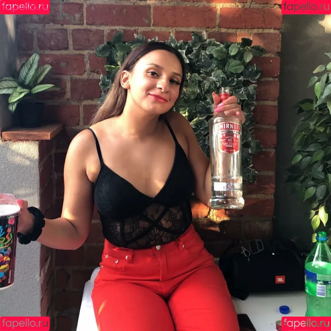 Katie Delaine Onlyfans Photo Gallery 