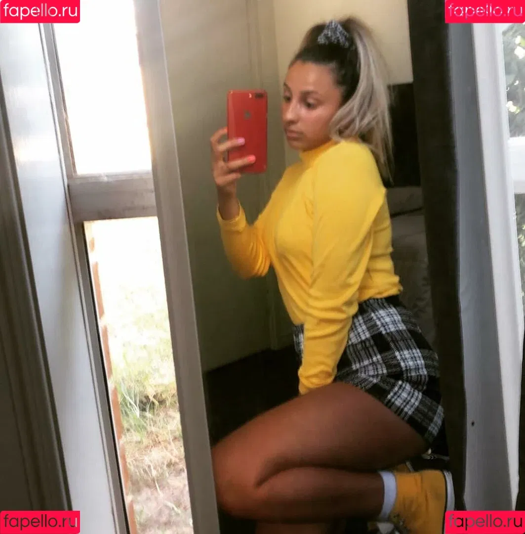 Katie Delaine Onlyfans Photo Gallery 