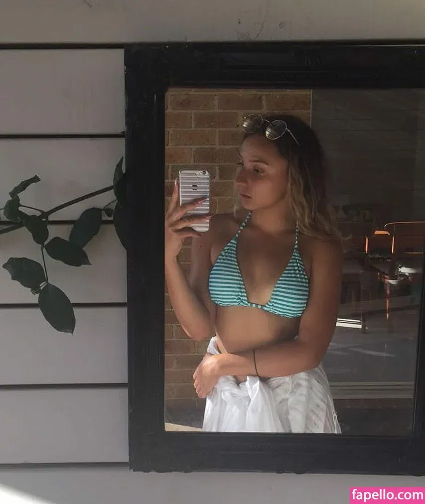 Katie Delaine Onlyfans Photo Gallery 