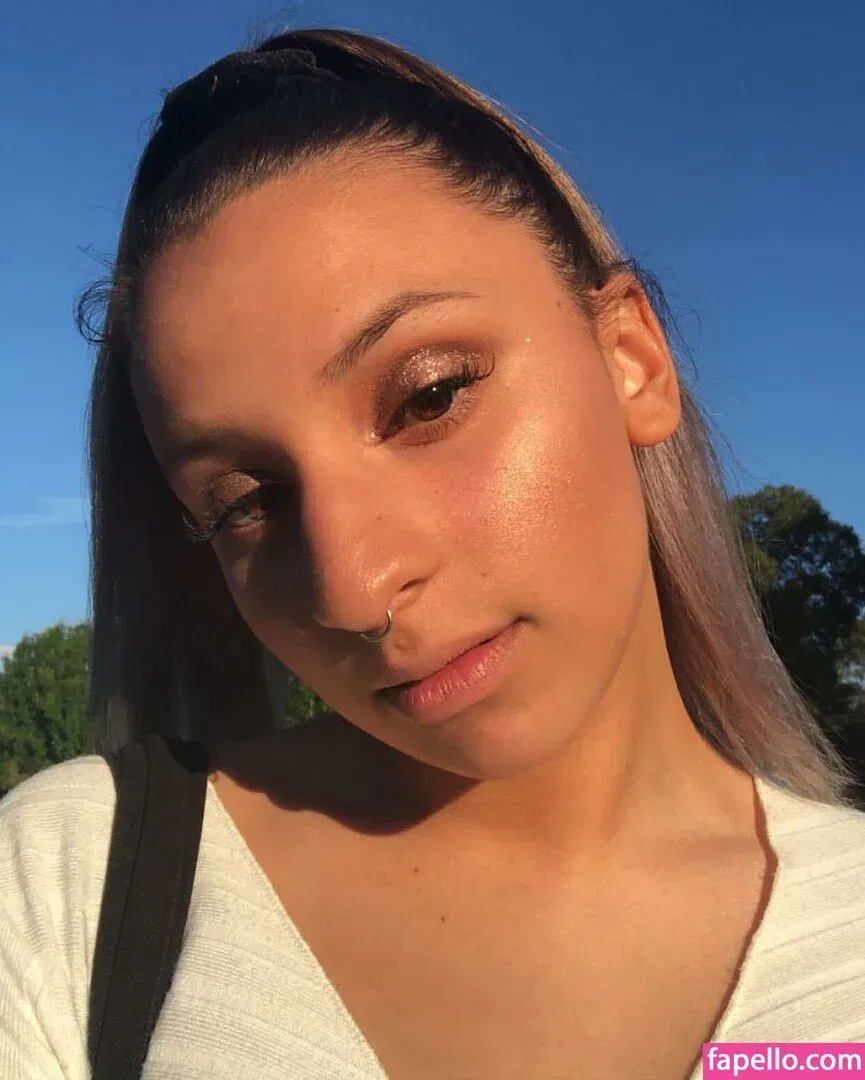 Katie Delaine Onlyfans Photo Gallery 