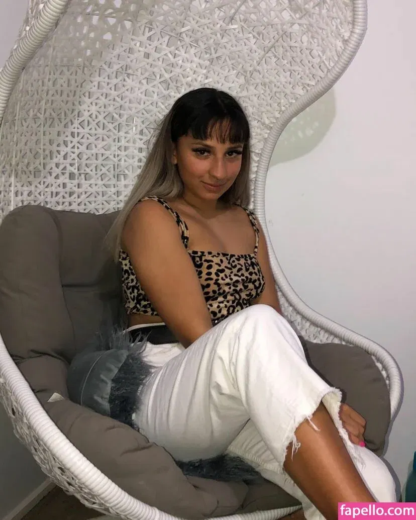 Katie Delaine Onlyfans Photo Gallery 