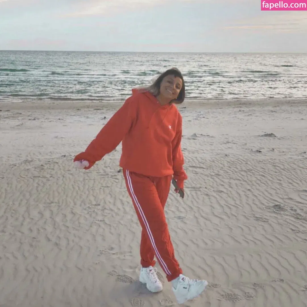 Katie Delaine Onlyfans Photo Gallery 