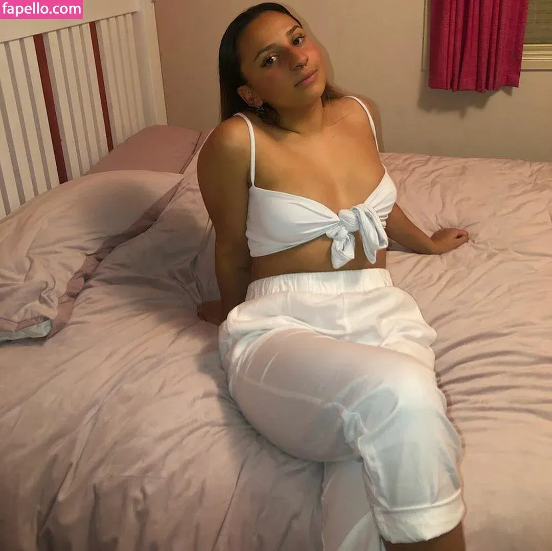 Katie Delaine Onlyfans Photo Gallery 