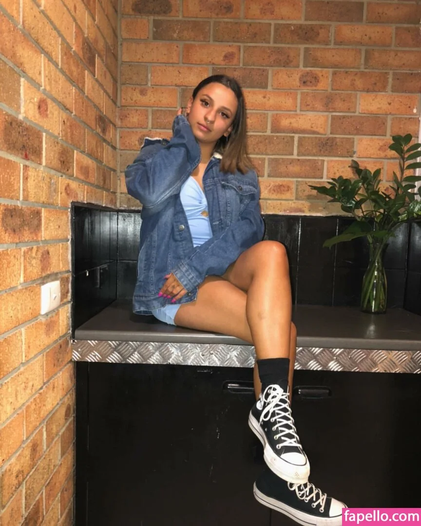 Katie Delaine Onlyfans Photo Gallery 