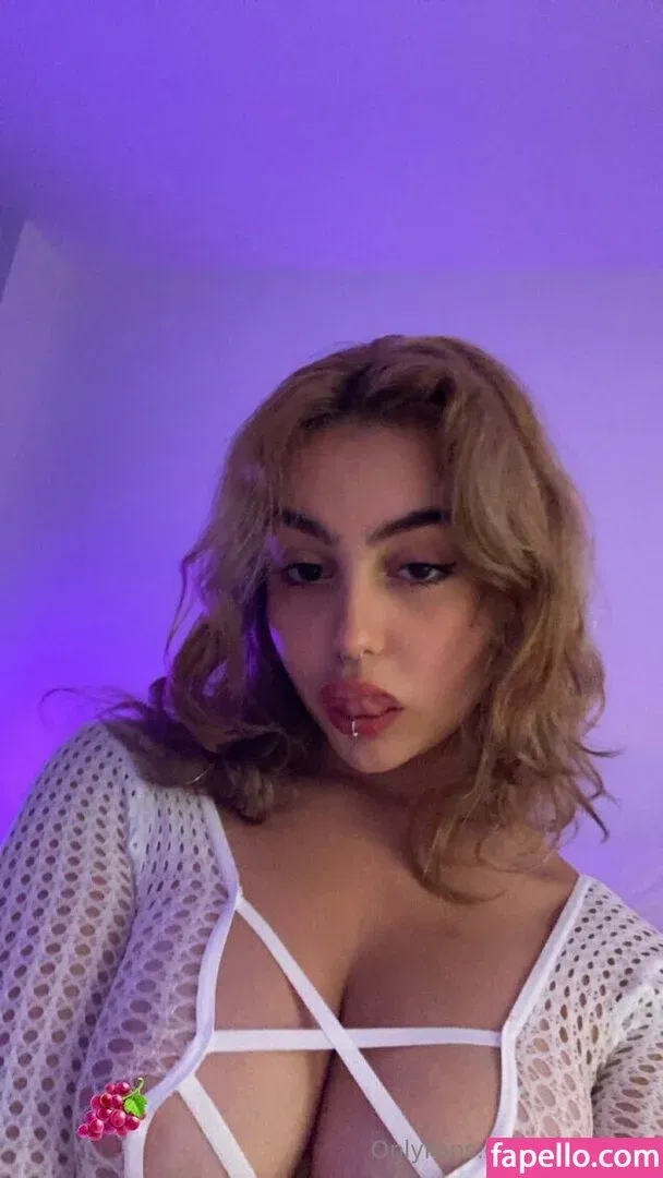 ucanthandlemia2.0 Onlyfans Photo Gallery 