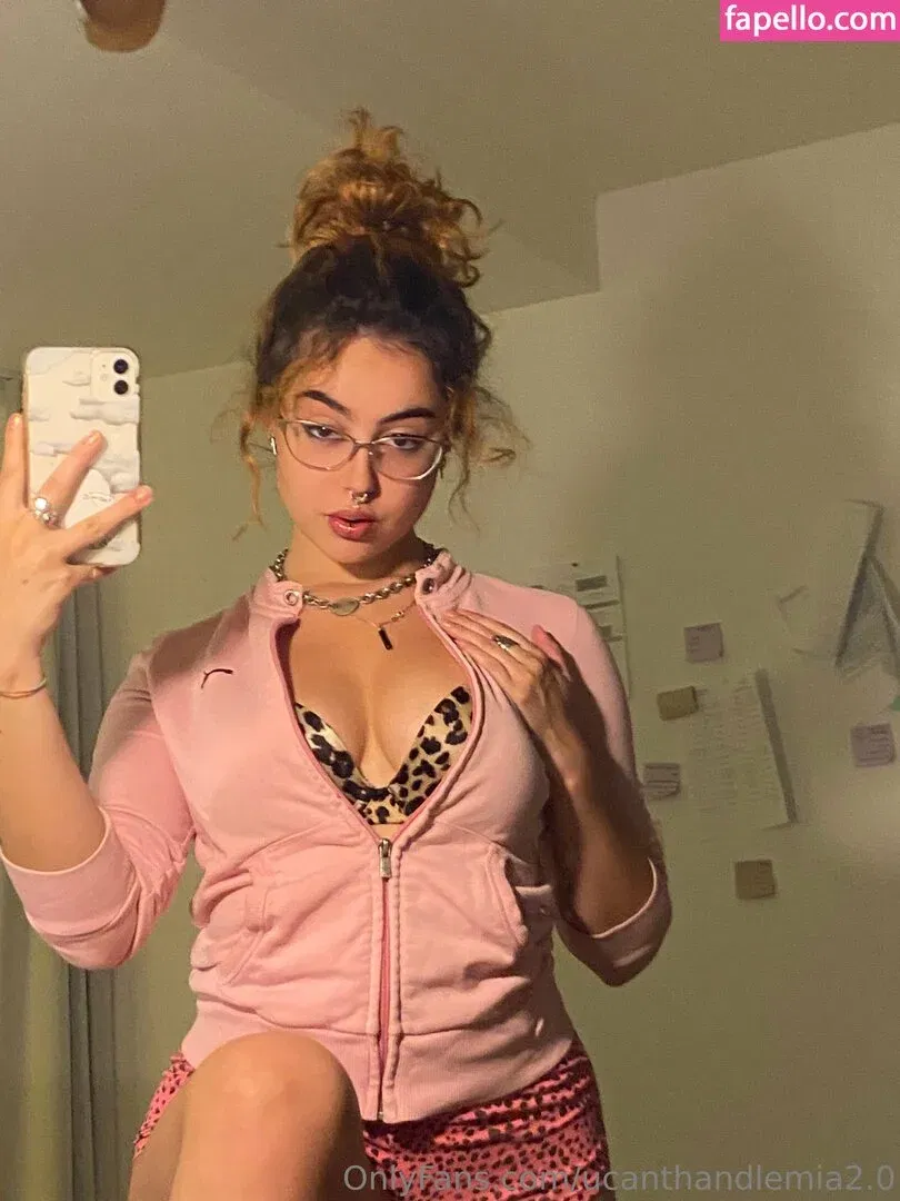 ucanthandlemia2.0 Onlyfans Photo Gallery 