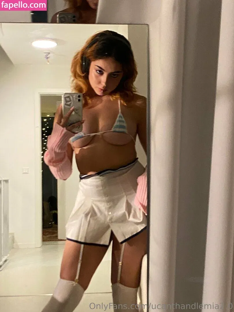 ucanthandlemia2.0 Onlyfans Photo Gallery 