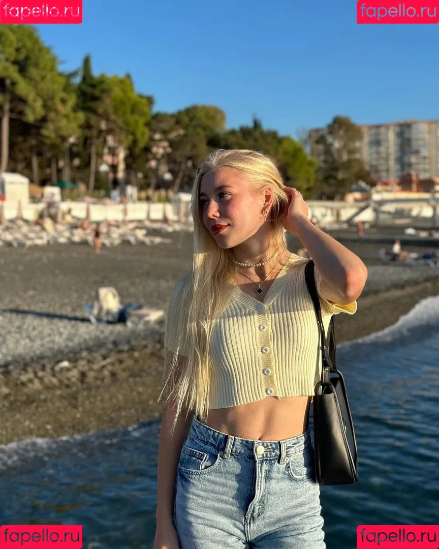 Polina Parfenenko Onlyfans Photo Gallery 