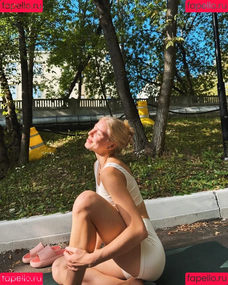 Polina Parfenenko Onlyfans Photo Gallery 