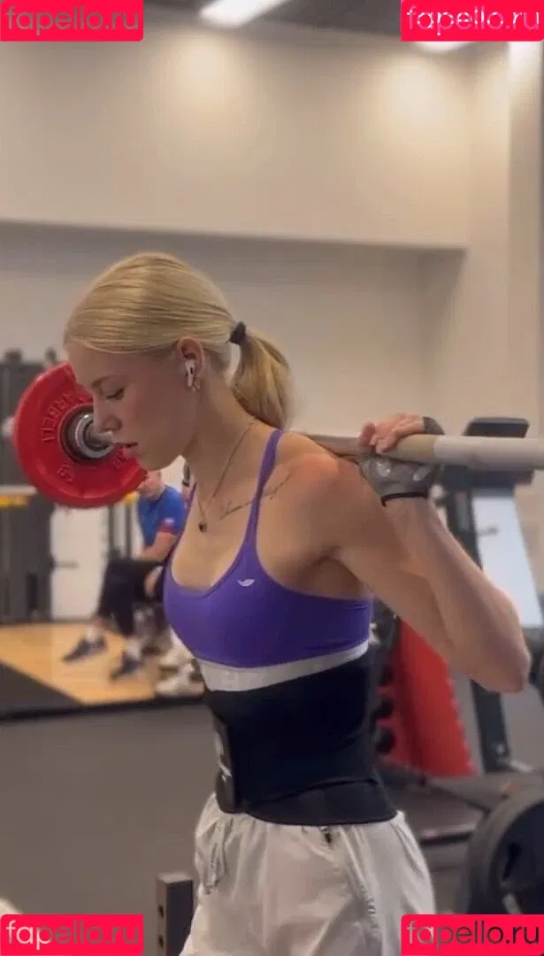 Polina Parfenenko Onlyfans Photo Gallery 