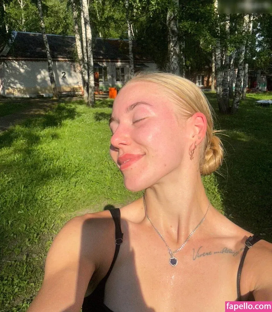 Polina Parfenenko Onlyfans Photo Gallery 