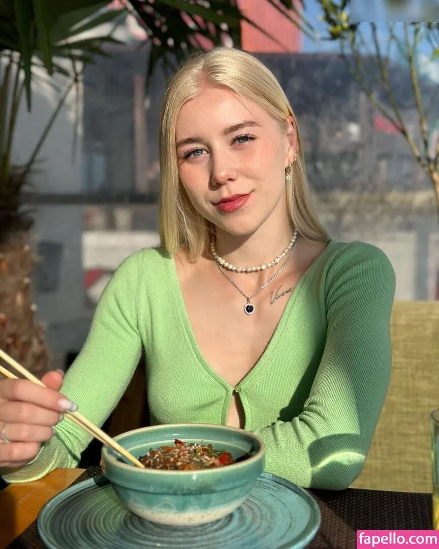 Polina Parfenenko Onlyfans Photo Gallery 