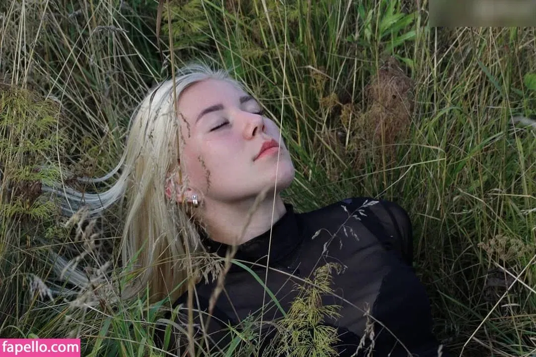 Polina Parfenenko Onlyfans Photo Gallery 