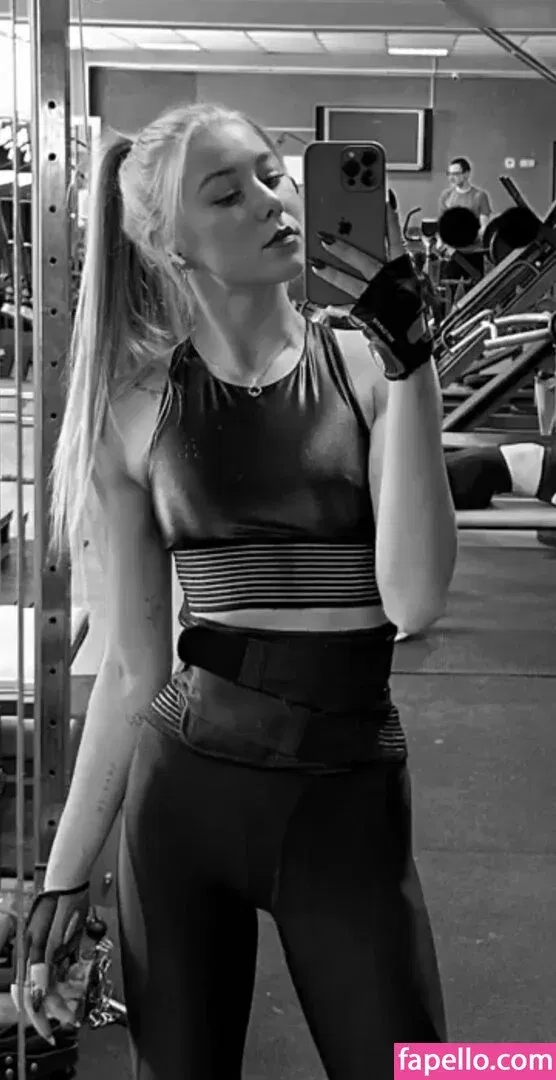 Polina Parfenenko Onlyfans Photo Gallery 