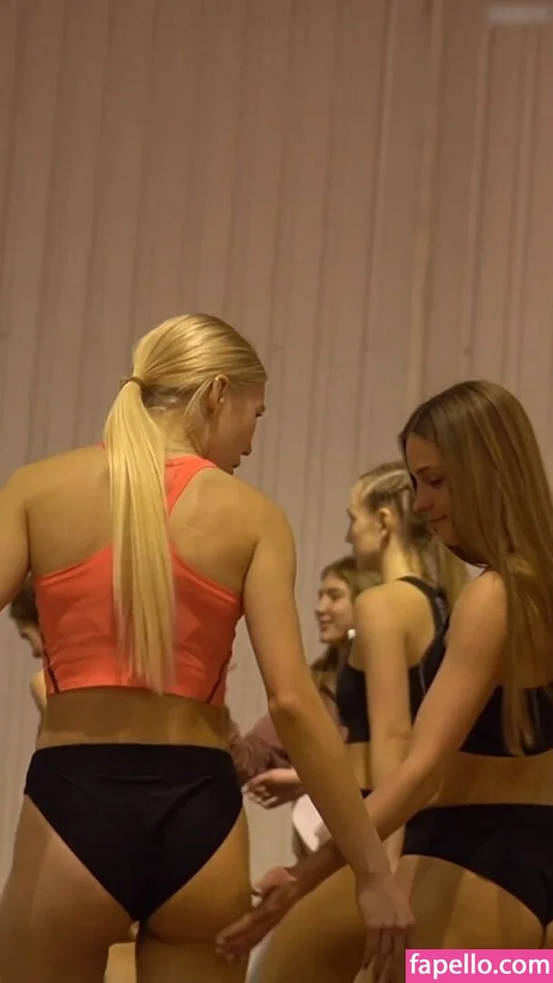 Polina Parfenenko Onlyfans Photo Gallery 