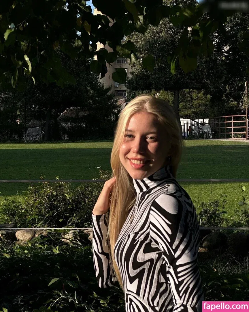 Polina Parfenenko Onlyfans Photo Gallery 