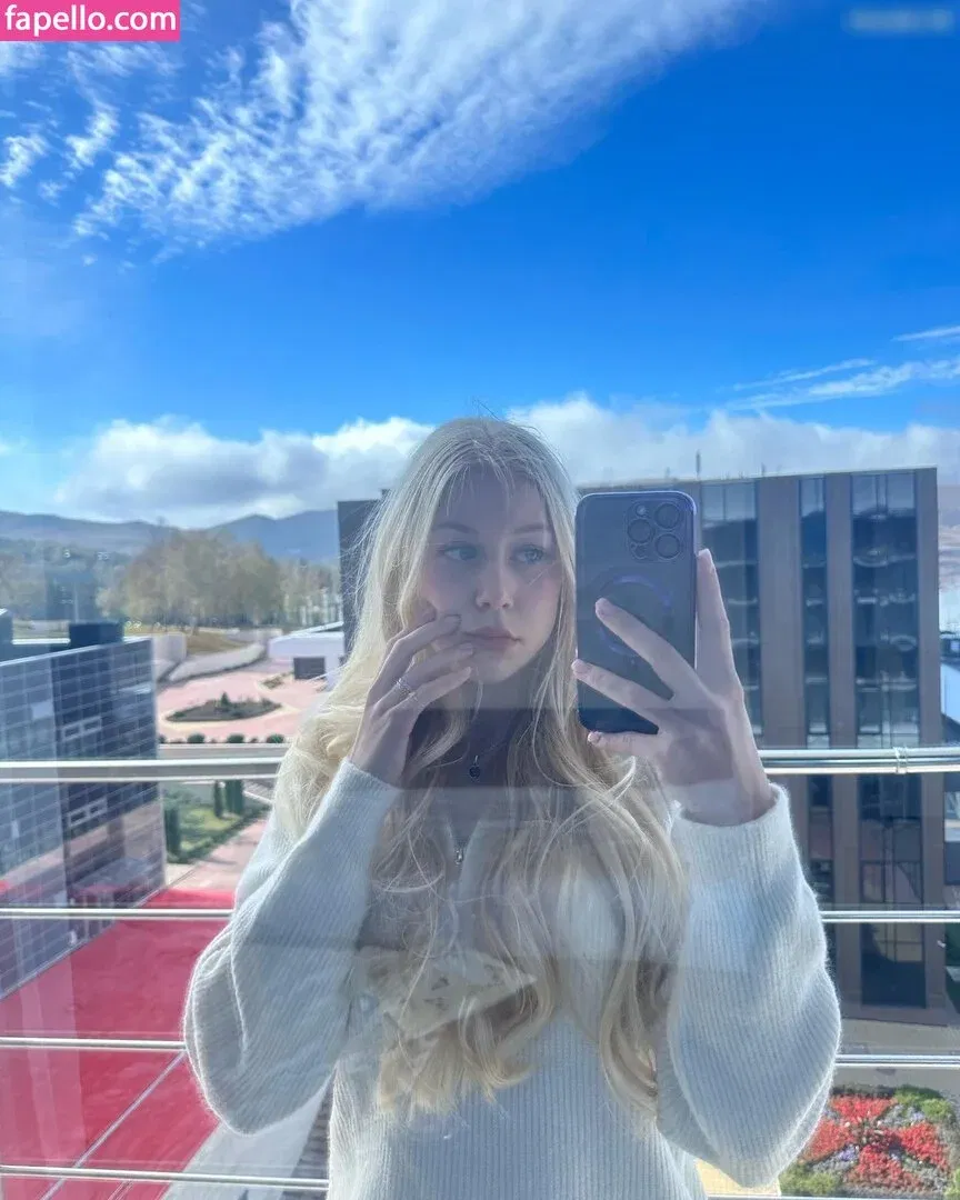 Polina Parfenenko Onlyfans Photo Gallery 