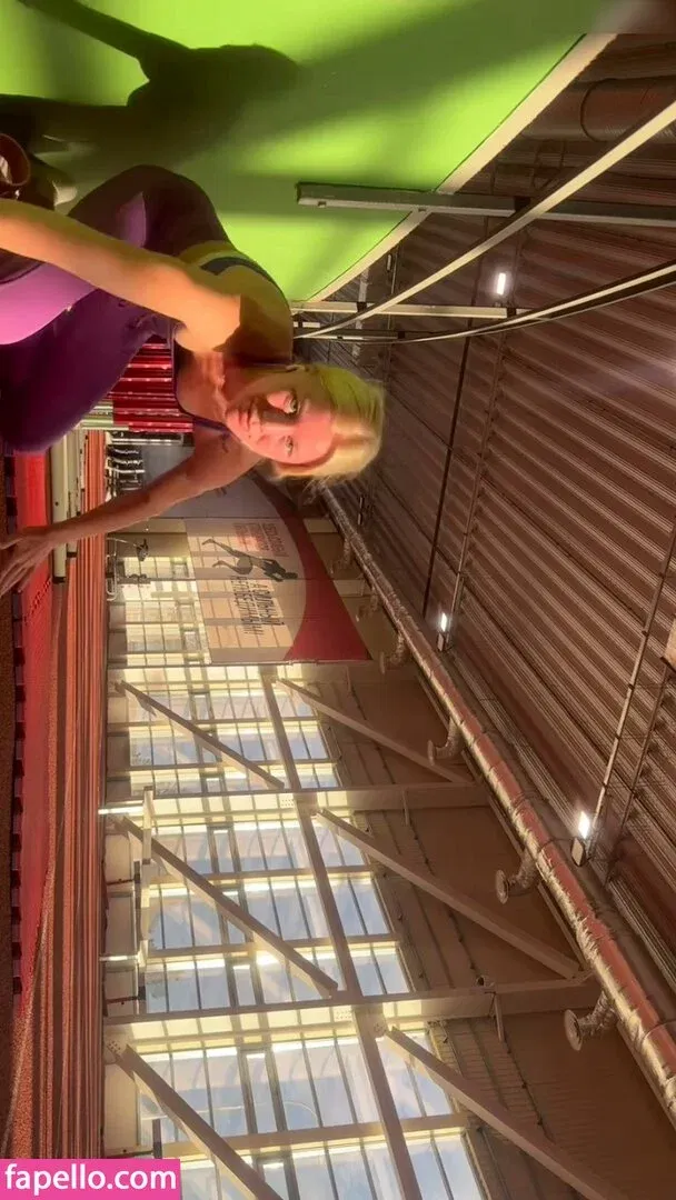 Polina Parfenenko Onlyfans Photo Gallery 