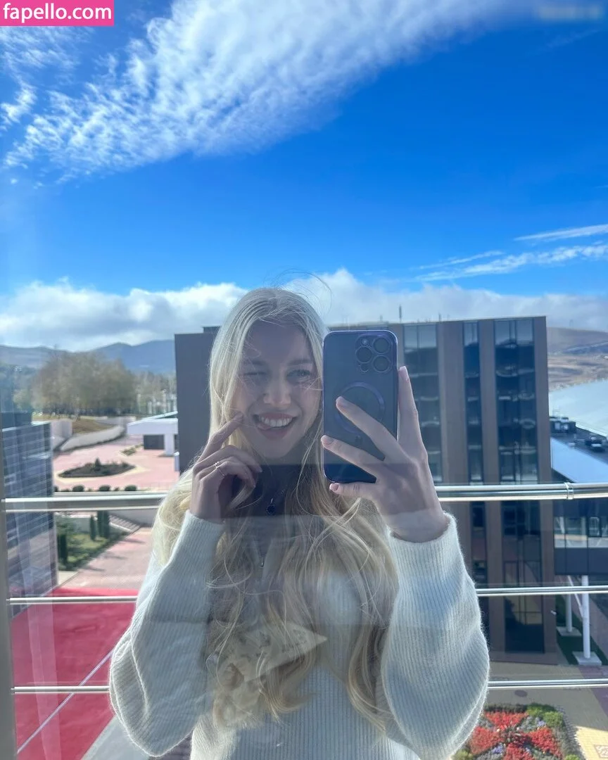 Polina Parfenenko Onlyfans Photo Gallery 