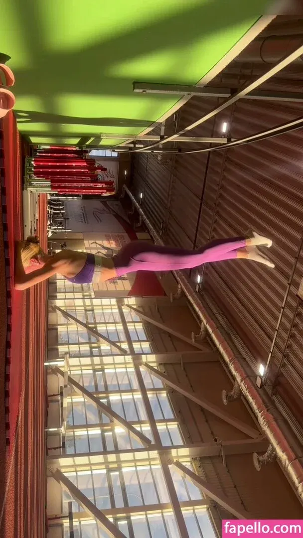 Polina Parfenenko Onlyfans Photo Gallery 