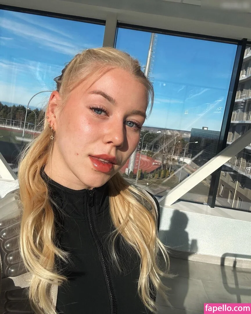 Polina Parfenenko Onlyfans Photo Gallery 