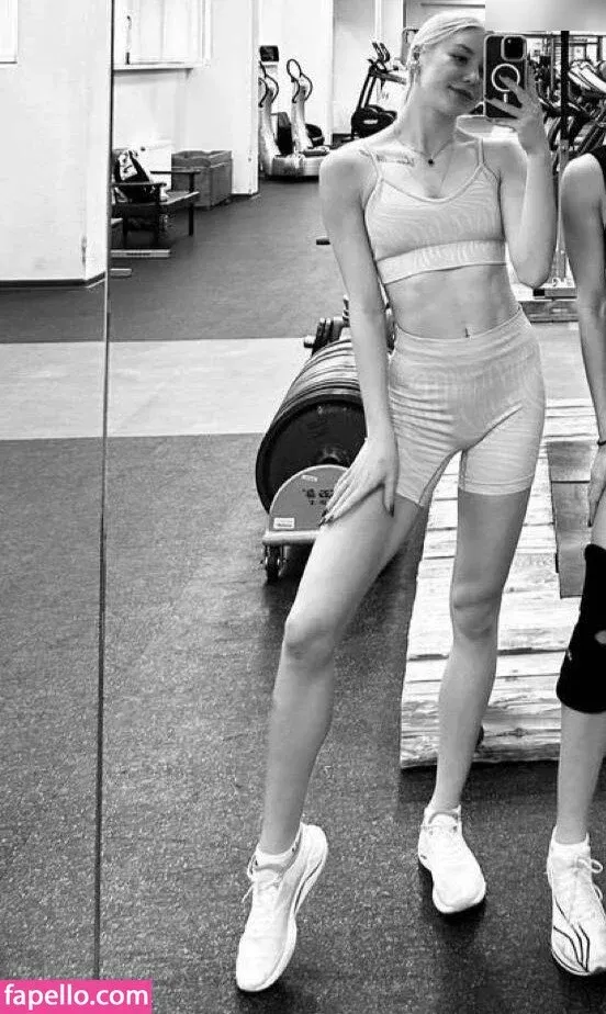 Polina Parfenenko Onlyfans Photo Gallery 