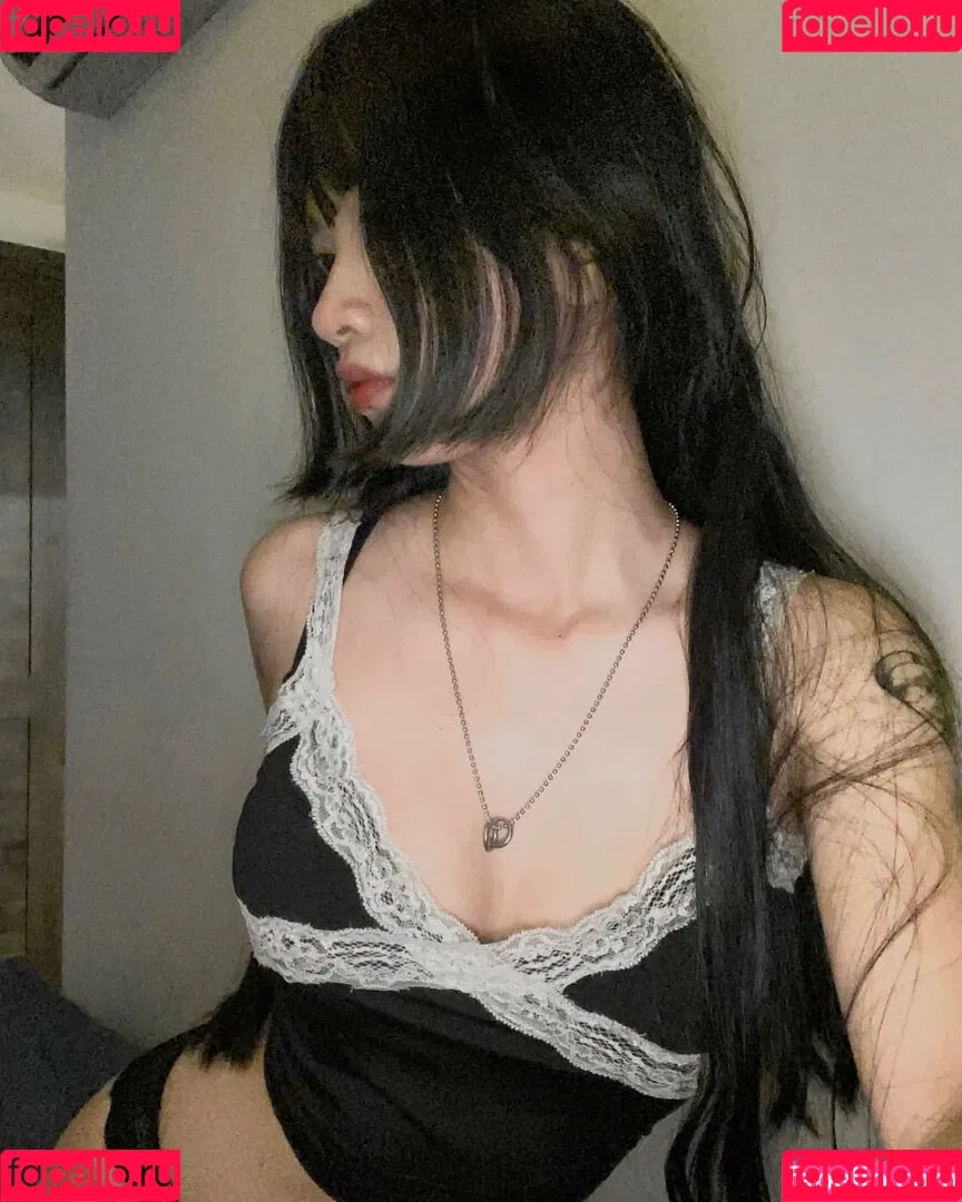 sorrylylyy Onlyfans Photo Gallery 