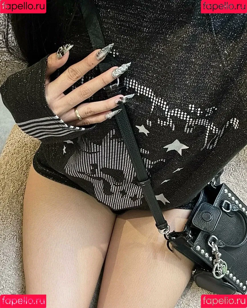 sorrylylyy Onlyfans Photo Gallery 