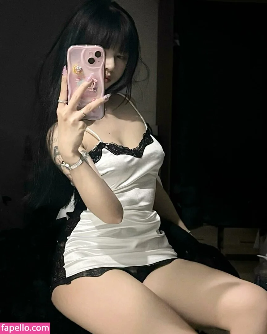 sorrylylyy Onlyfans Photo Gallery 