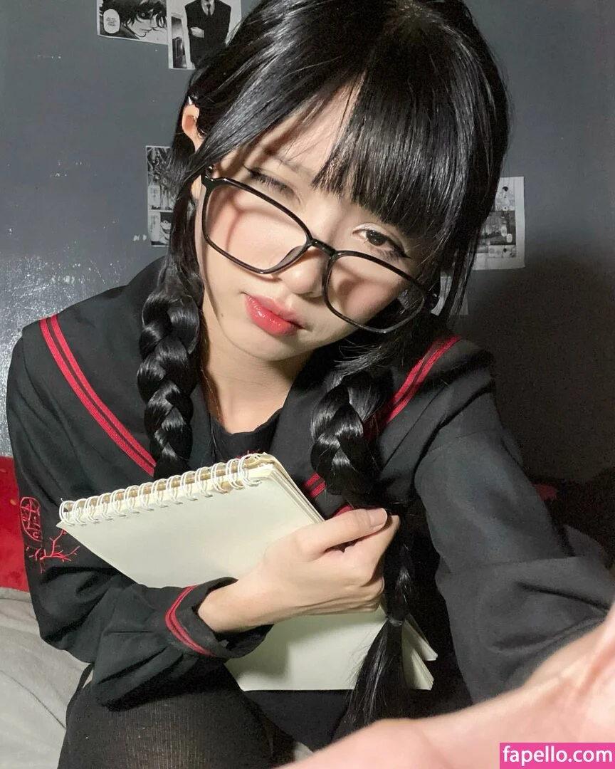 sorrylylyy Onlyfans Photo Gallery 